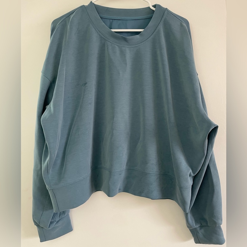 Lululemon top